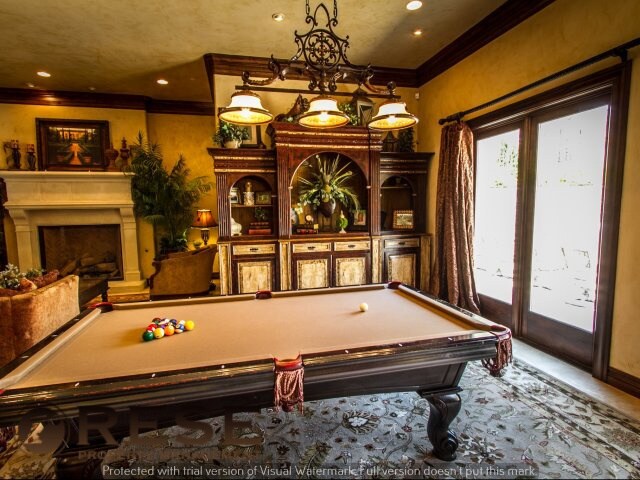 Building Photo - Beautiful Townhouse w attached 2 car garage in Orem