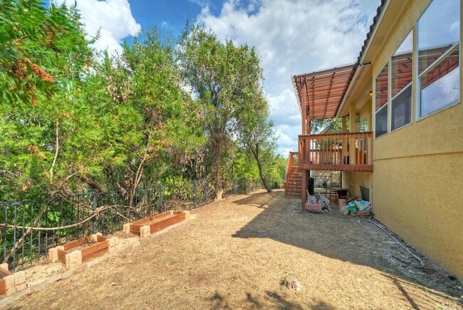 Building Photo - 3912 Coopers Hawk Cove