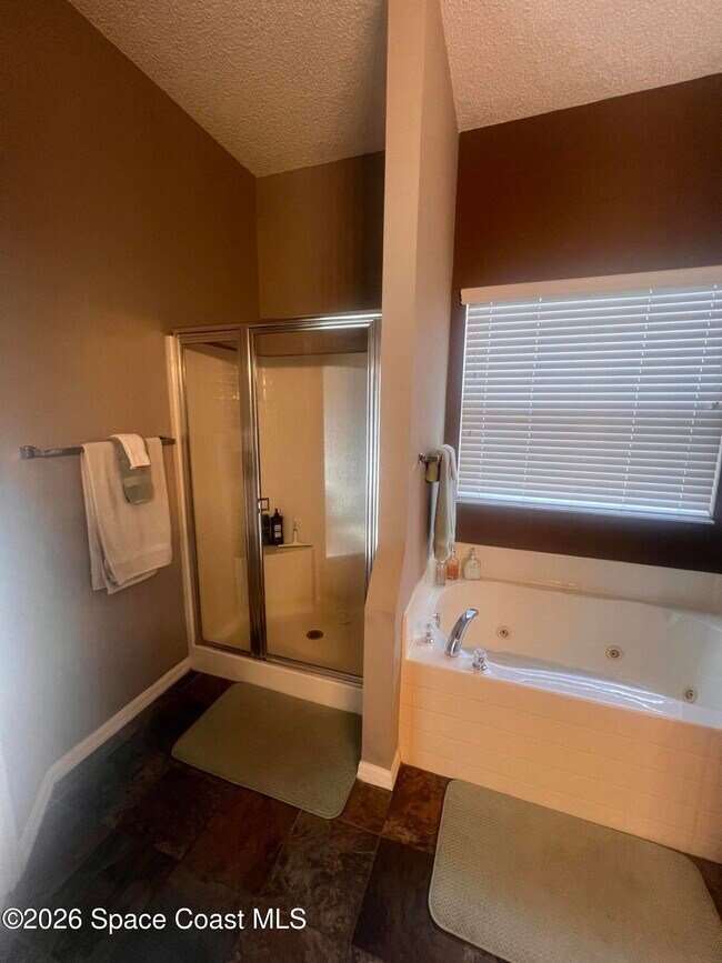 Building Photo - 7368 Crepe Myrtle Ct