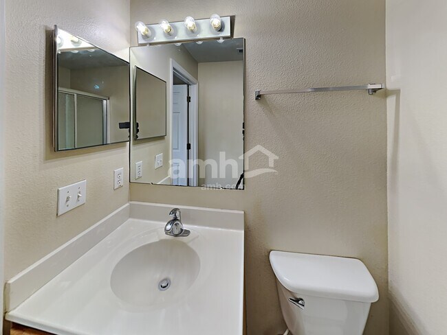 Building Photo - 30312 Rattana Ct