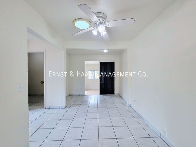 Building Photo - 8142 California St