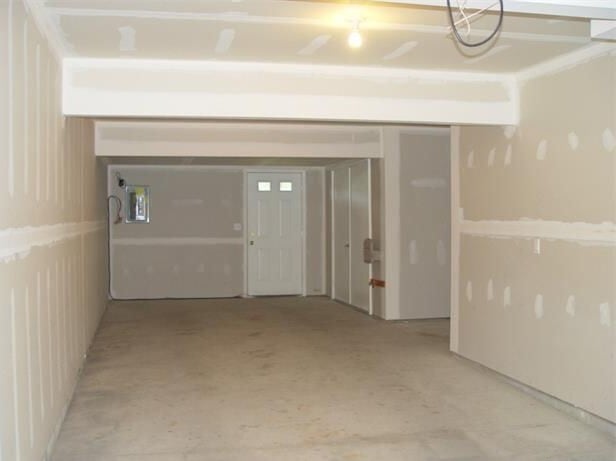 Building Photo - 2184 Knotty Pine Tr
