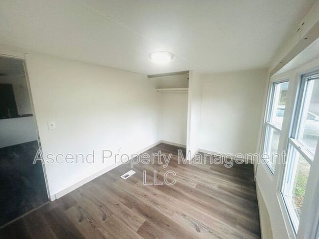 Building Photo - 49 El Fredda Ln