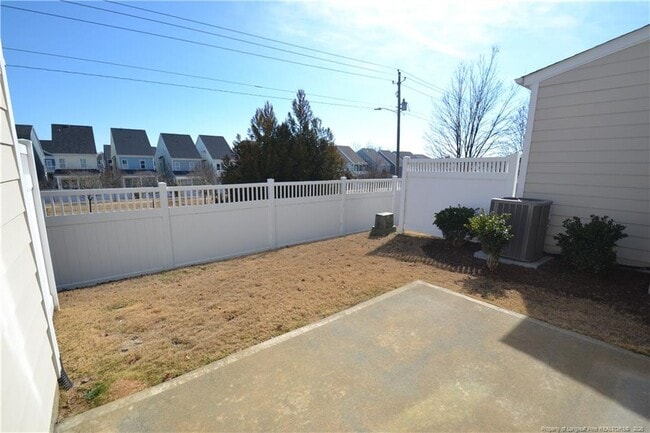 Building Photo - 1169 Little Gem Ln