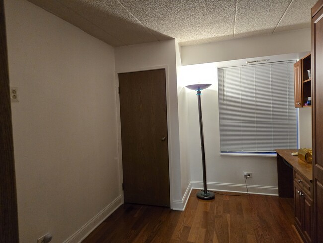 2nd Bedroom - 3423-407 S Cottage Grove Ave