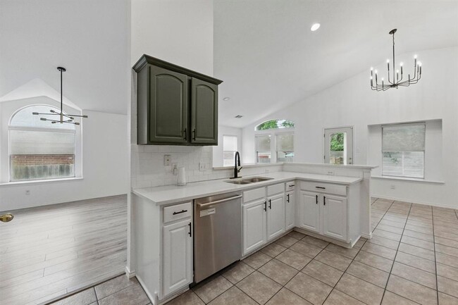 Building Photo - 8717 Corran Ferry Dr