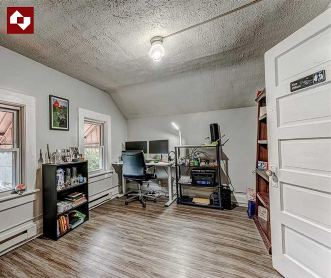 Building Photo - 3 bed/2 bath house in Downtown Morgantown
