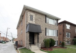 Building Photo - Calhoun House Apartments