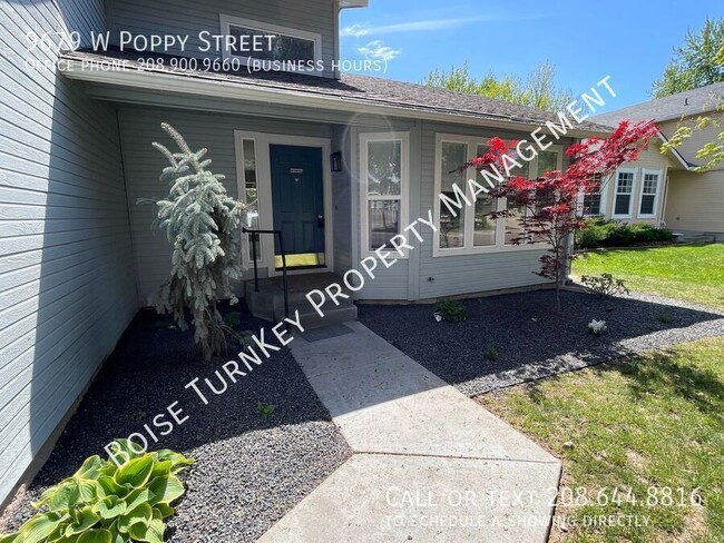 Building Photo - 9679 W Poppy St