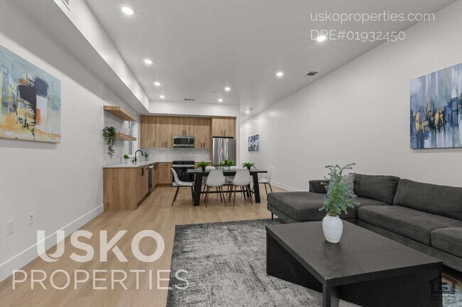 Building Photo - 2817 Democracy Alley