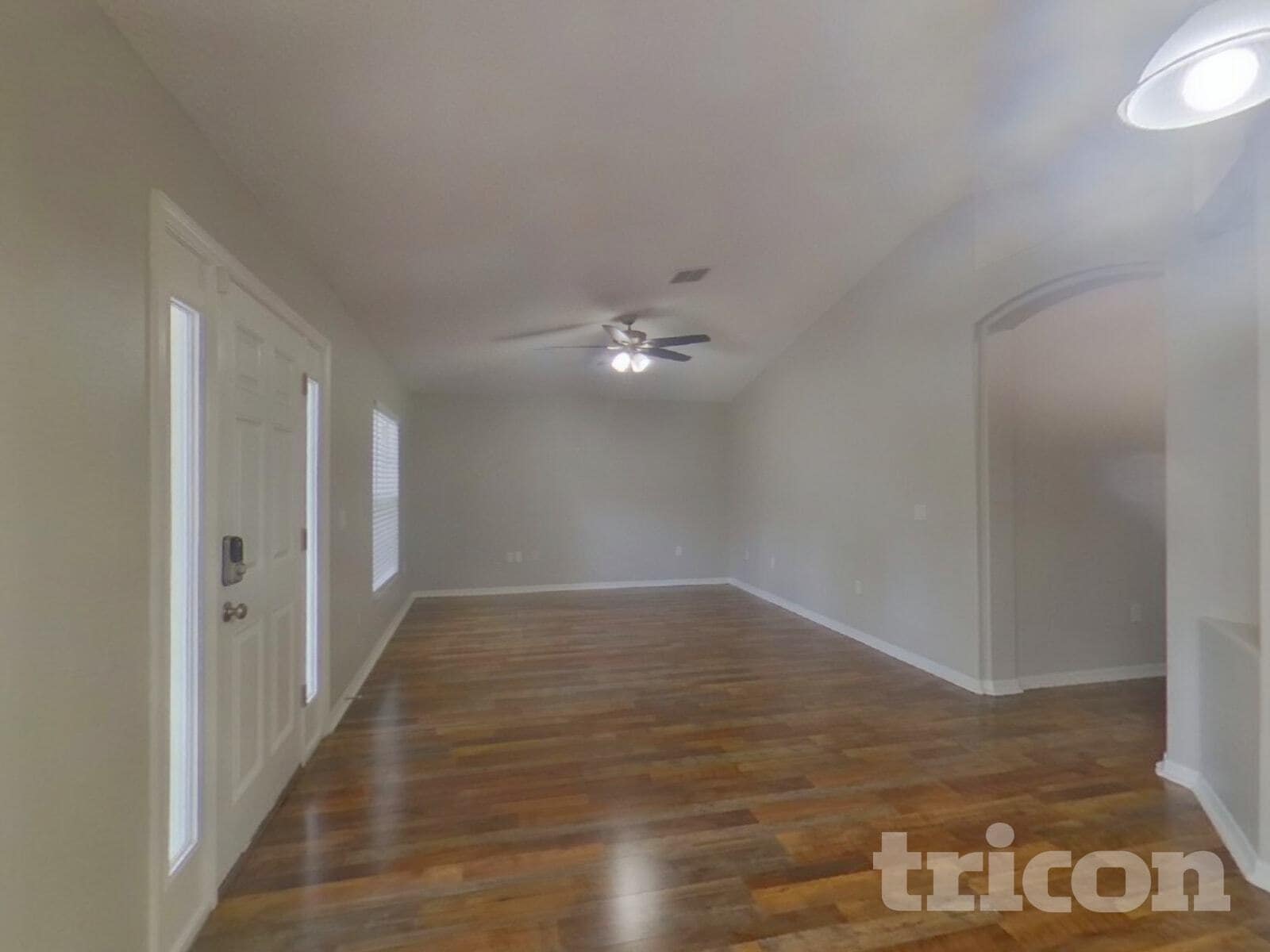 Building Photo - 609 White Oak Way