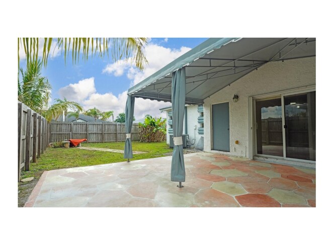 Building Photo - 11605 SW 147th Terrace