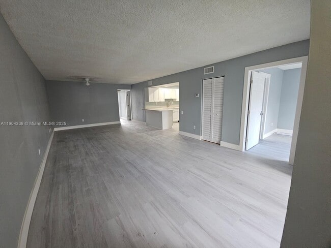 Building Photo - 6547 SW 116th Pl