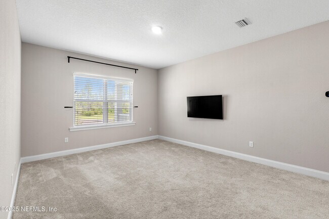 Building Photo - 131 Vly Fls Wy