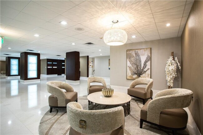 Building Photo - 3500 Galt Ocean Dr