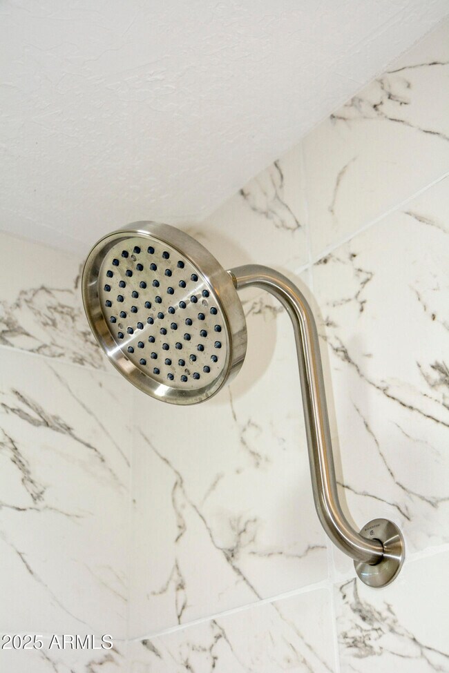 Building Photo - 14801 N Agua Fria Dr