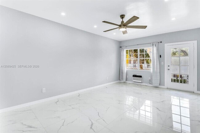 Building Photo - 635 8th St
