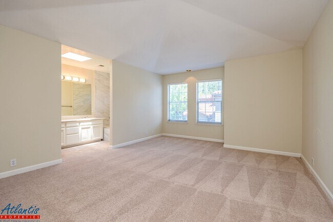 Building Photo - Lovely Willow Glen Home | Prime Location