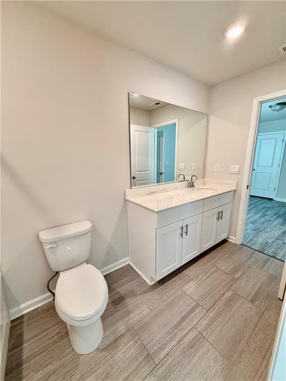 Building Photo - 1331 Vayda Ct
