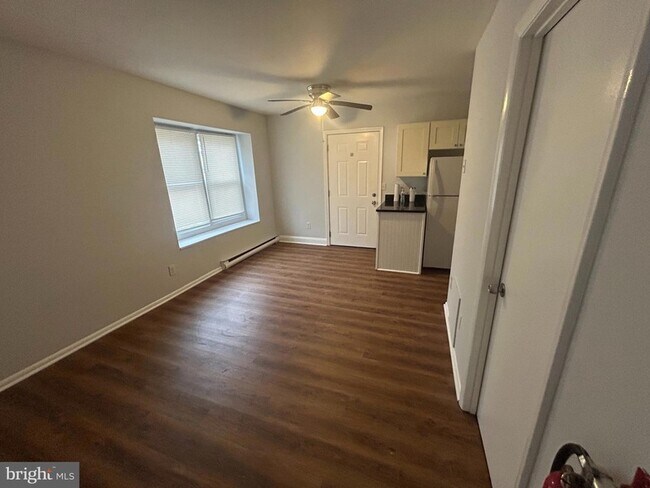 Building Photo - 85 Pennsylvania Ave