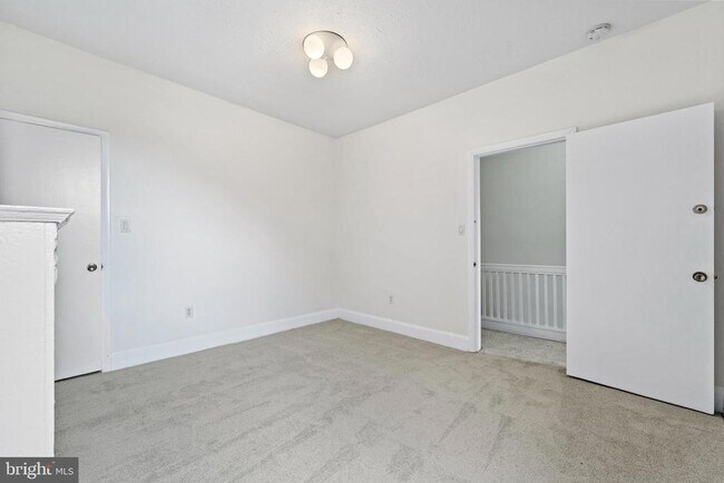 Building Photo - 1306 Euclid St NW