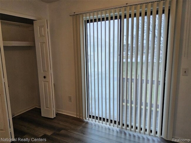 Building Photo - 15712 Orchard Ln