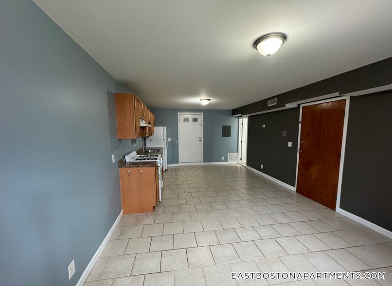 Building Photo - 30 Decatur St