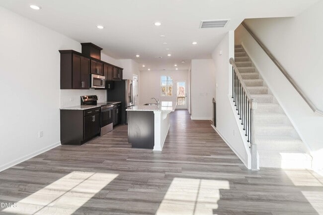 Building Photo - 3615 Elm Grv Ln