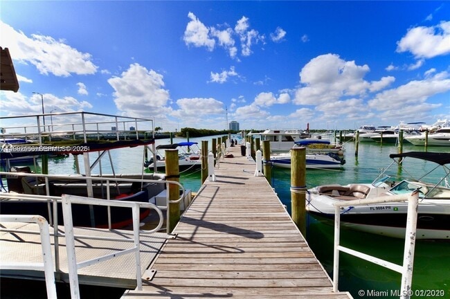 Building Photo - 7904 West Dr