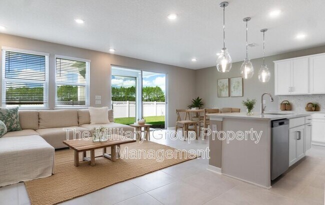 Building Photo - 246 Cherry Elm Dr