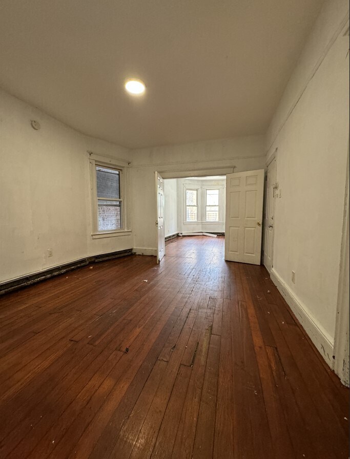 Building Photo - 159 Bidwell Ave