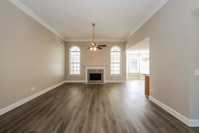 Building Photo - 362 Whitney Ln