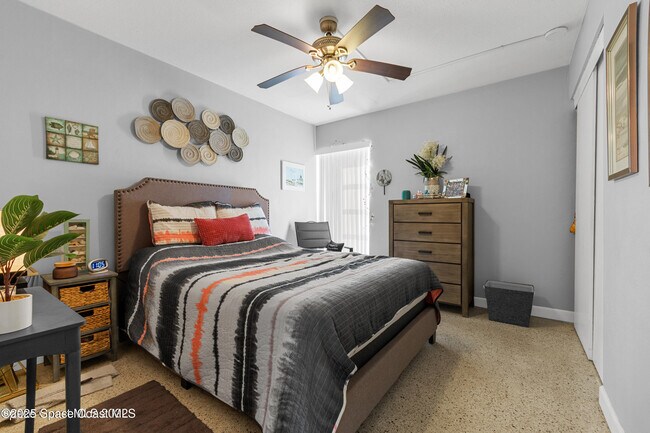 Building Photo - 250 N Banana River Dr