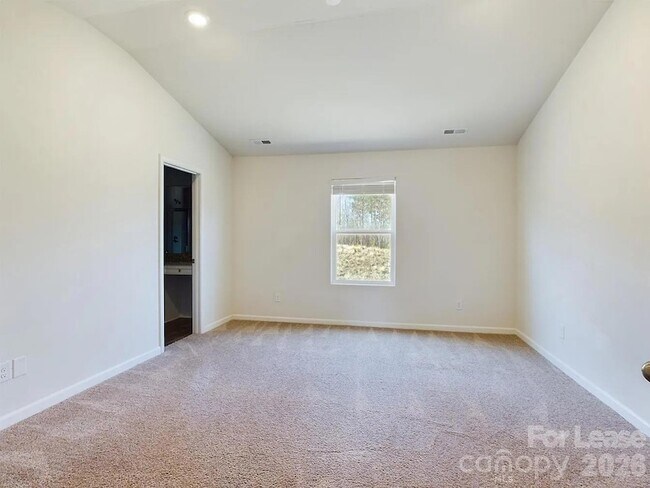 Building Photo - 6217 Ahoskie Dr