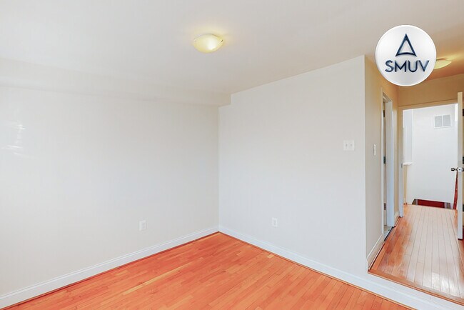 Building Photo - 437 Pitman Pl