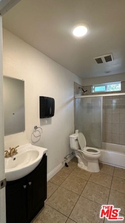 Building Photo - 1161 E 40th Pl