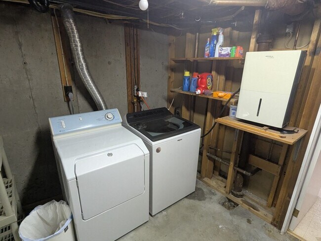 Building Photo - 29 Ridgecrest Rd