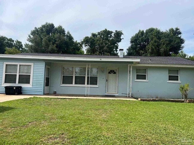 Primary Photo - 3229 Maplewood Dr