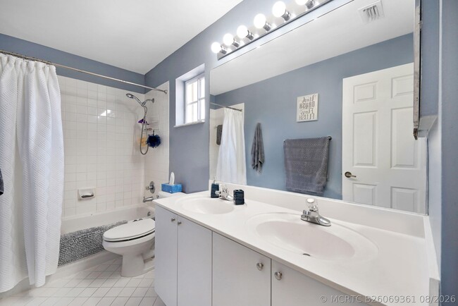 Building Photo - 1457 Banyan Way