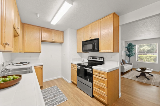 Building Photo - 7283 Florin Mall Dr