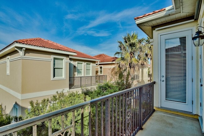Building Photo - 4742 Amhurst Cir