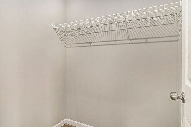 Building Photo - 2411 Richardson Ct