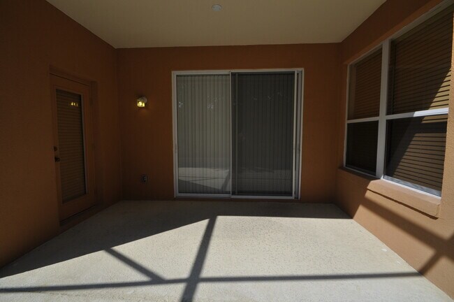 Building Photo - Exclusive Pool Home in Lake Mary on a Cul-de-Sac in Gated Community