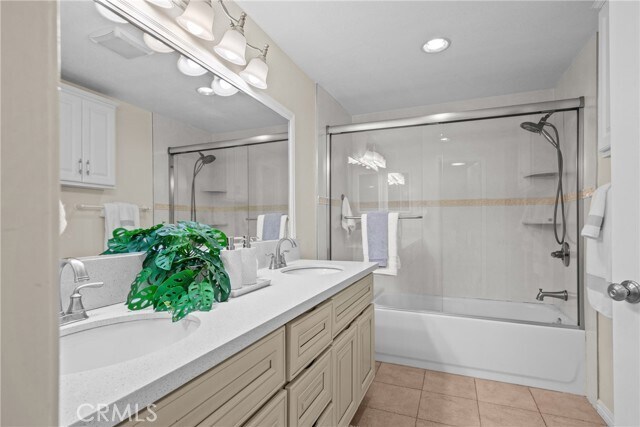 Building Photo - 2357 Palos Verdes Dr W