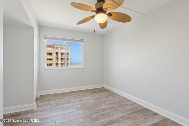 Building Photo - 1125 Jimmy Buffett Mem Hwy