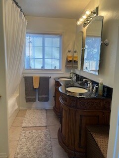 Building Photo - 592 N 3rd St