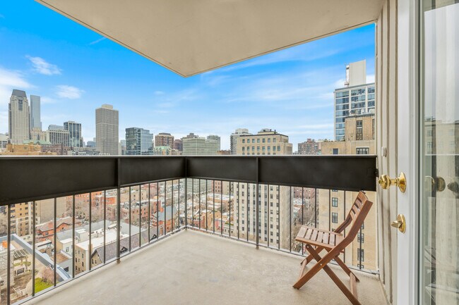 Building Photo - 1313 N Ritchie Ct