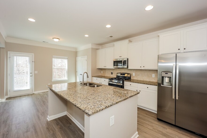 Building Photo - 361 Windpher Ridge