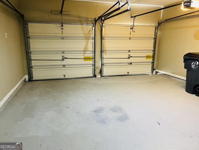 Building Photo - 3469 Davenport Park Ln