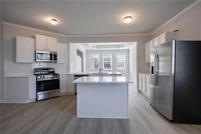 Building Photo - 931 Park Pl St